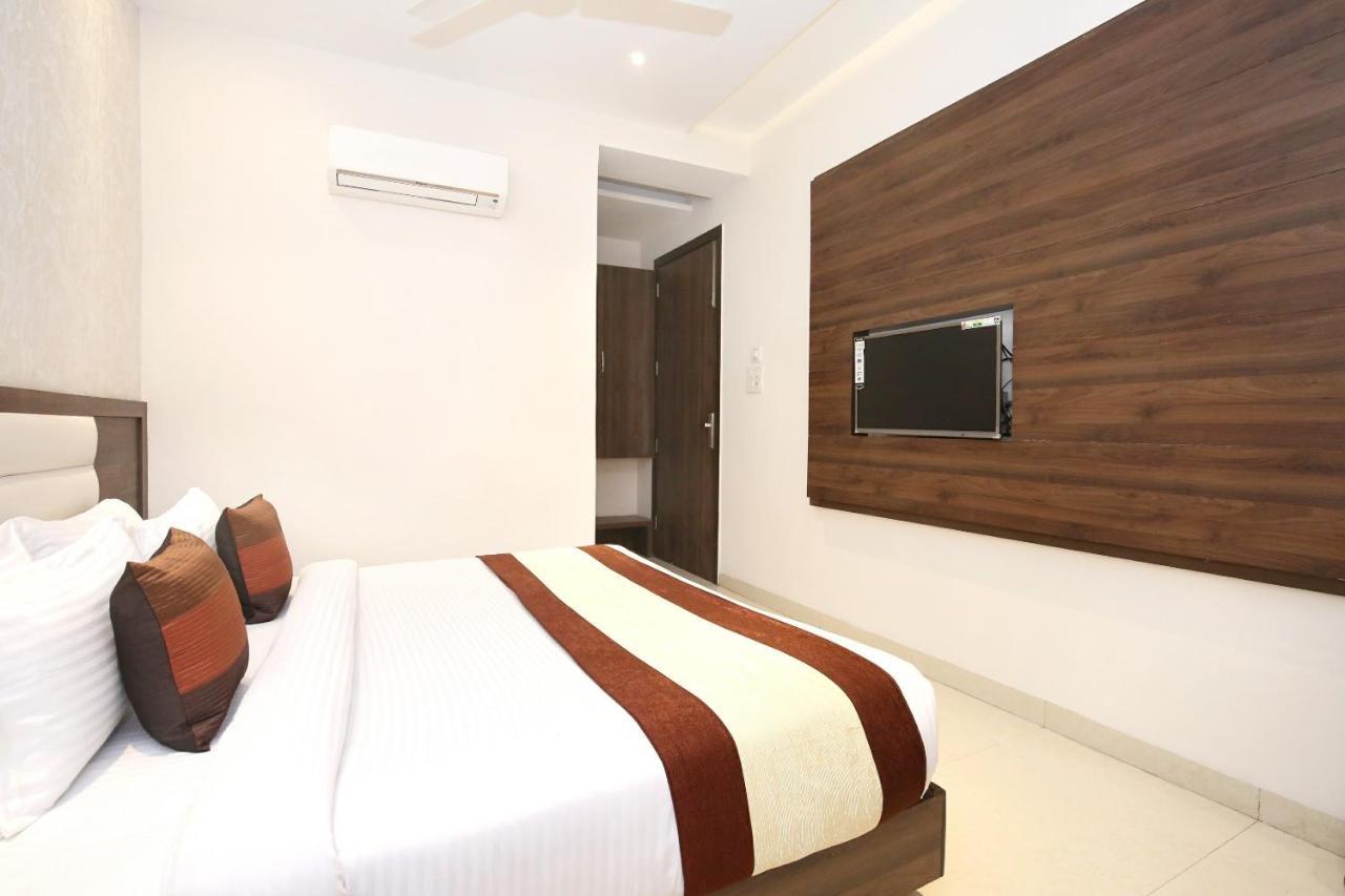 Oyo 11680 Hotel Grand Star Amritsar Ngoại thất bức ảnh