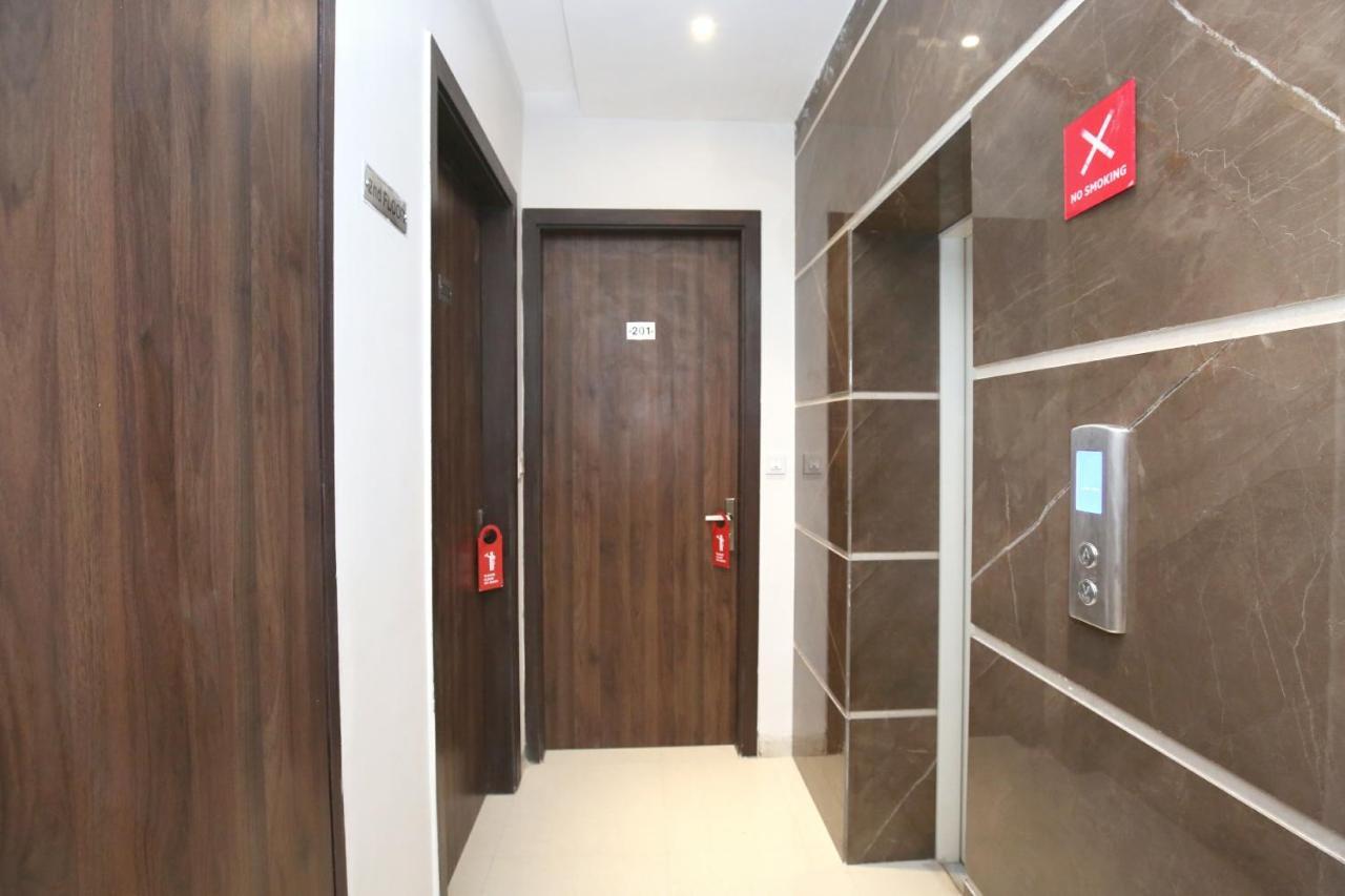Oyo 11680 Hotel Grand Star Amritsar Ngoại thất bức ảnh
